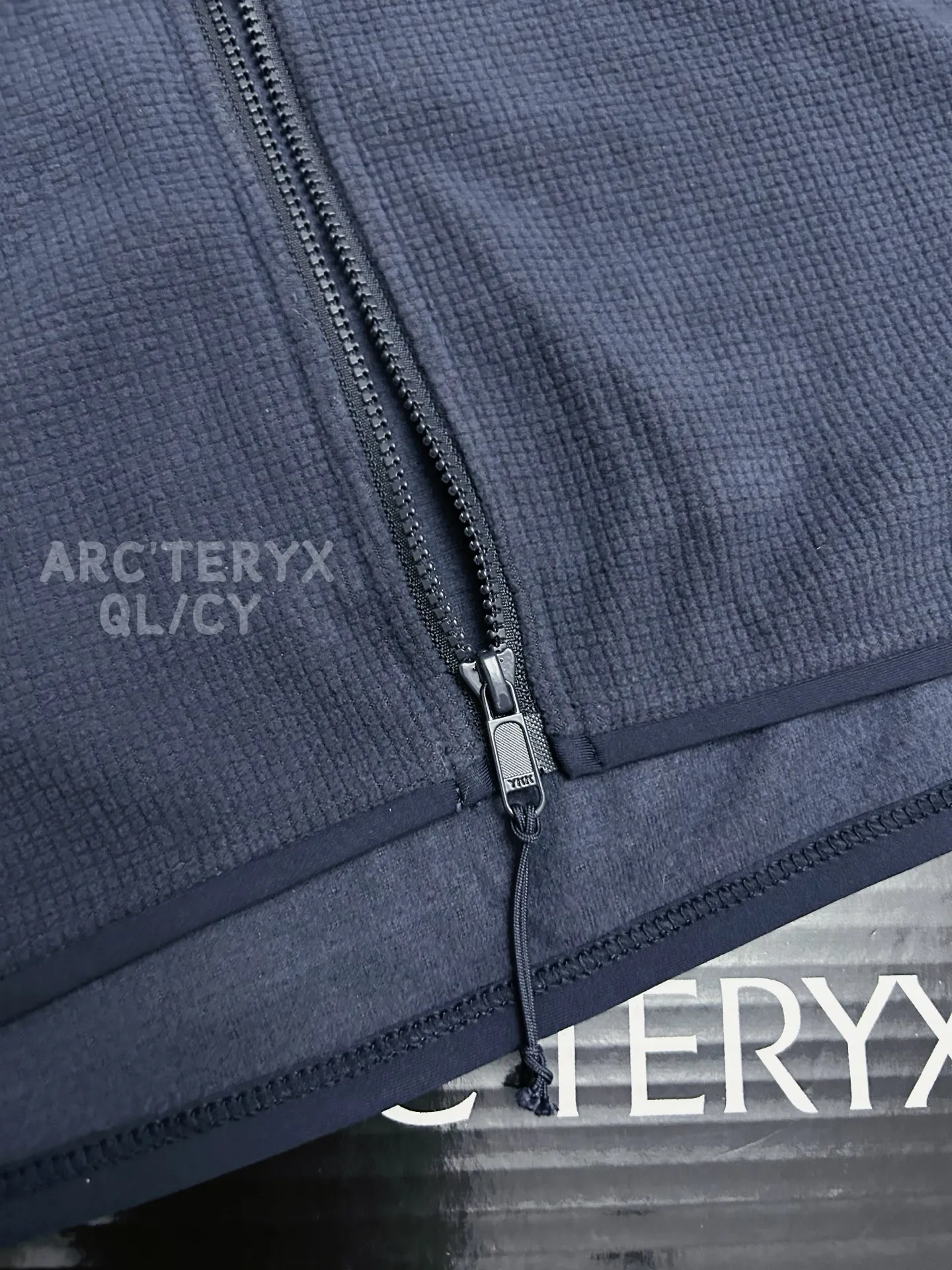 F 10 Arcteryx/ DELTALT Olera logo Breathable 🧥 Olera ！ ， logo ， “ ” ！ ， ， ～ Breathable ， ， 。 ， ， 。 ， ， ～ 26FWNew Arrival buff， ， ， ！❄️ ： Navy Blue Black Size：M L XL 2XL Size：M L XL 2XL ：108 112 116 120 ：66 68 70 71 ：74 74 75 75 Size： 170 125-140 M 175 140-155 L 180 155-175 XL 185 195 2XL